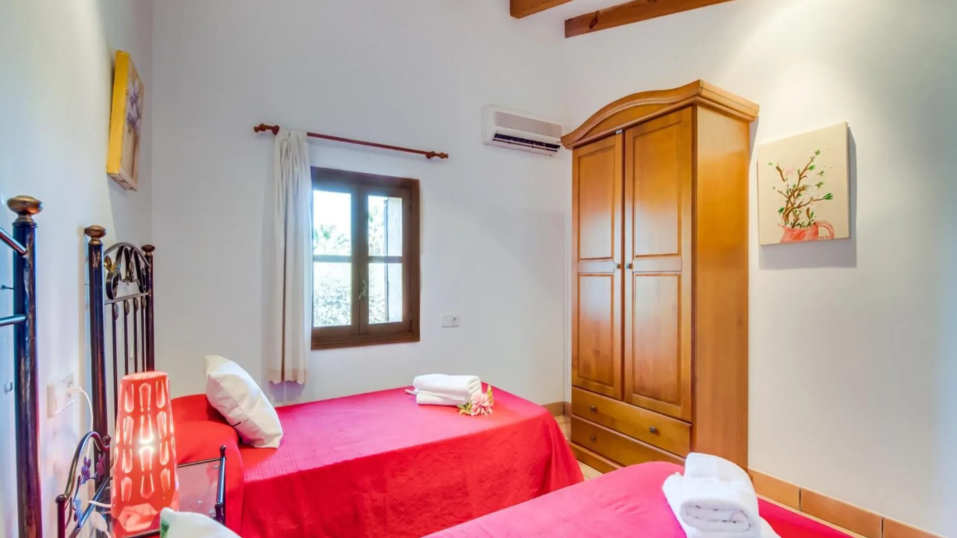 펜션 Rural Finca For 8 Guests Búger 스페인